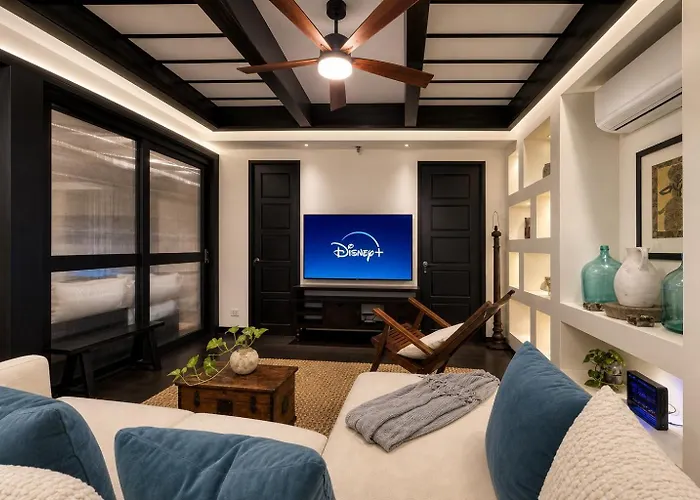 Apartamento The Architect - 3br In Poblacion, Bar Kitchen, Views *