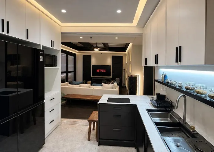 The Architect - 3br In Poblacion, Bar Kitchen, Views Apartamento