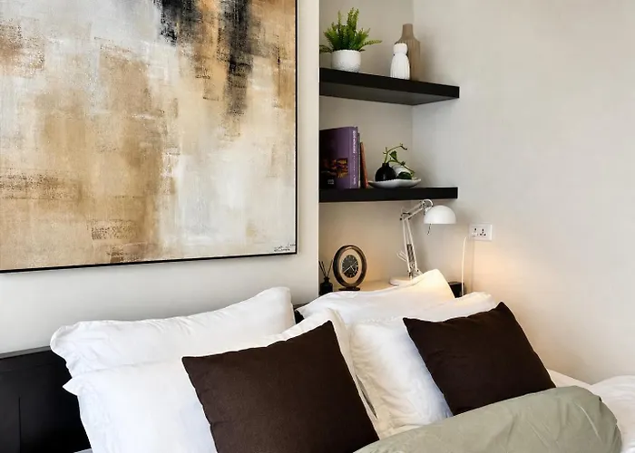 The Architect - 3br In Poblacion, Bar Kitchen, Views